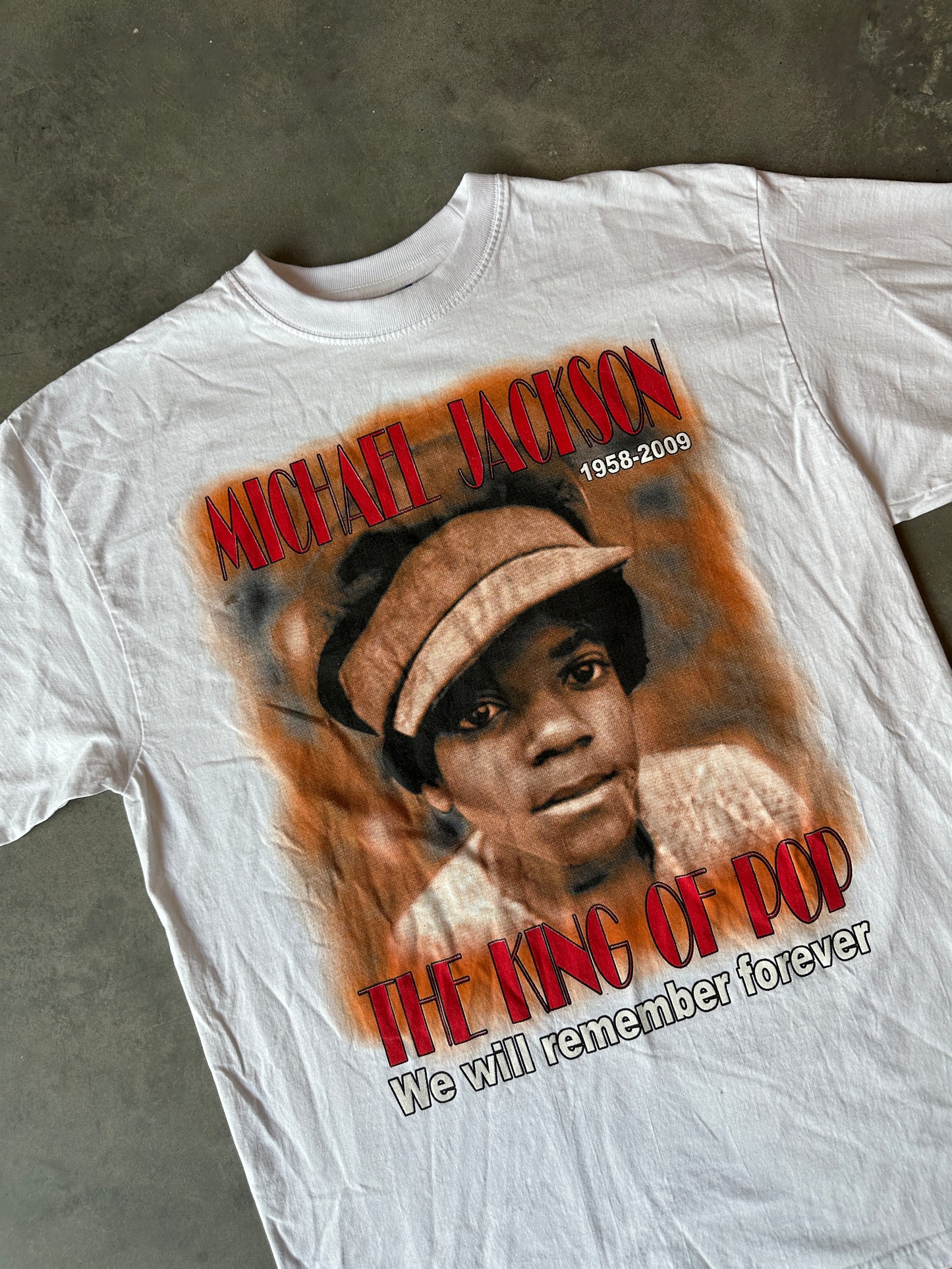 2009 Michael Jackson King of Pop Young Portrait Memorial Vintage Music Tee (XXL)
