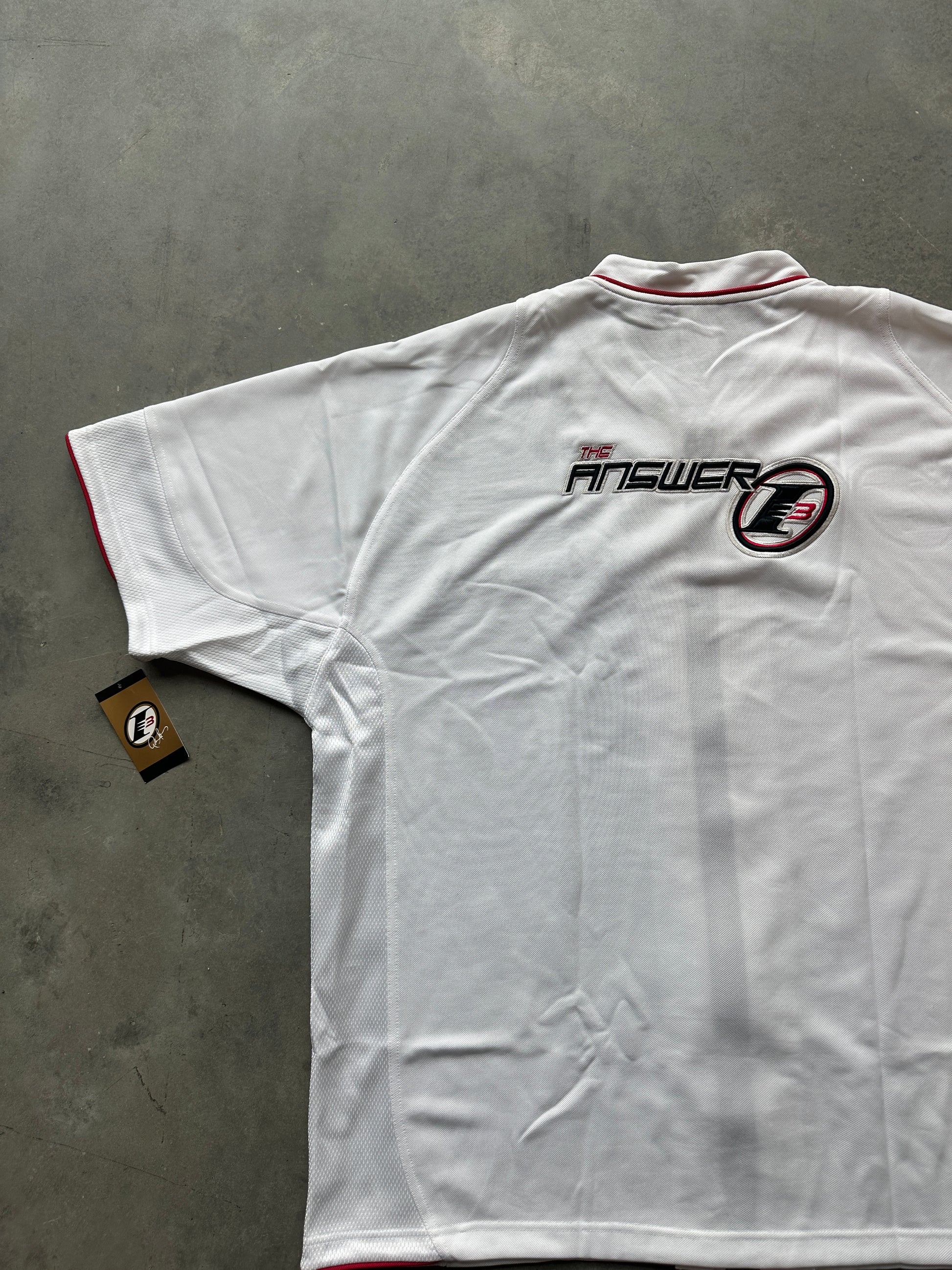 00's Y2K Allen Iverson Reebok "The Answer" White NBA Full Zip Shooting Shirt - Brand New (XL)