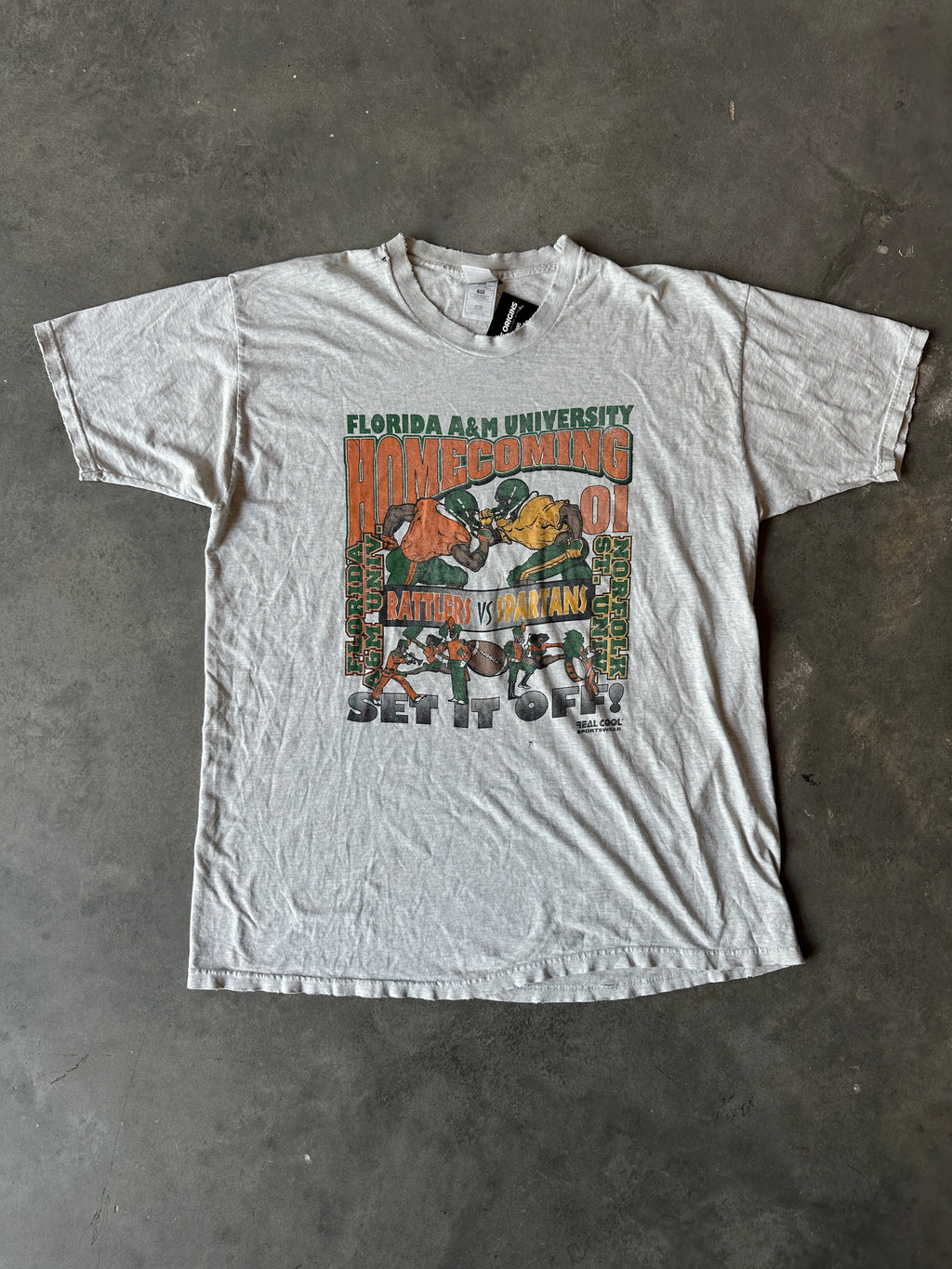 2001 FAMU Homecoming Florida A&M Rattlers VS. NSU Norfolk State Spartans "Set It Off!" Vintage Distressed HBCU Football Matchup Tee (XXL)