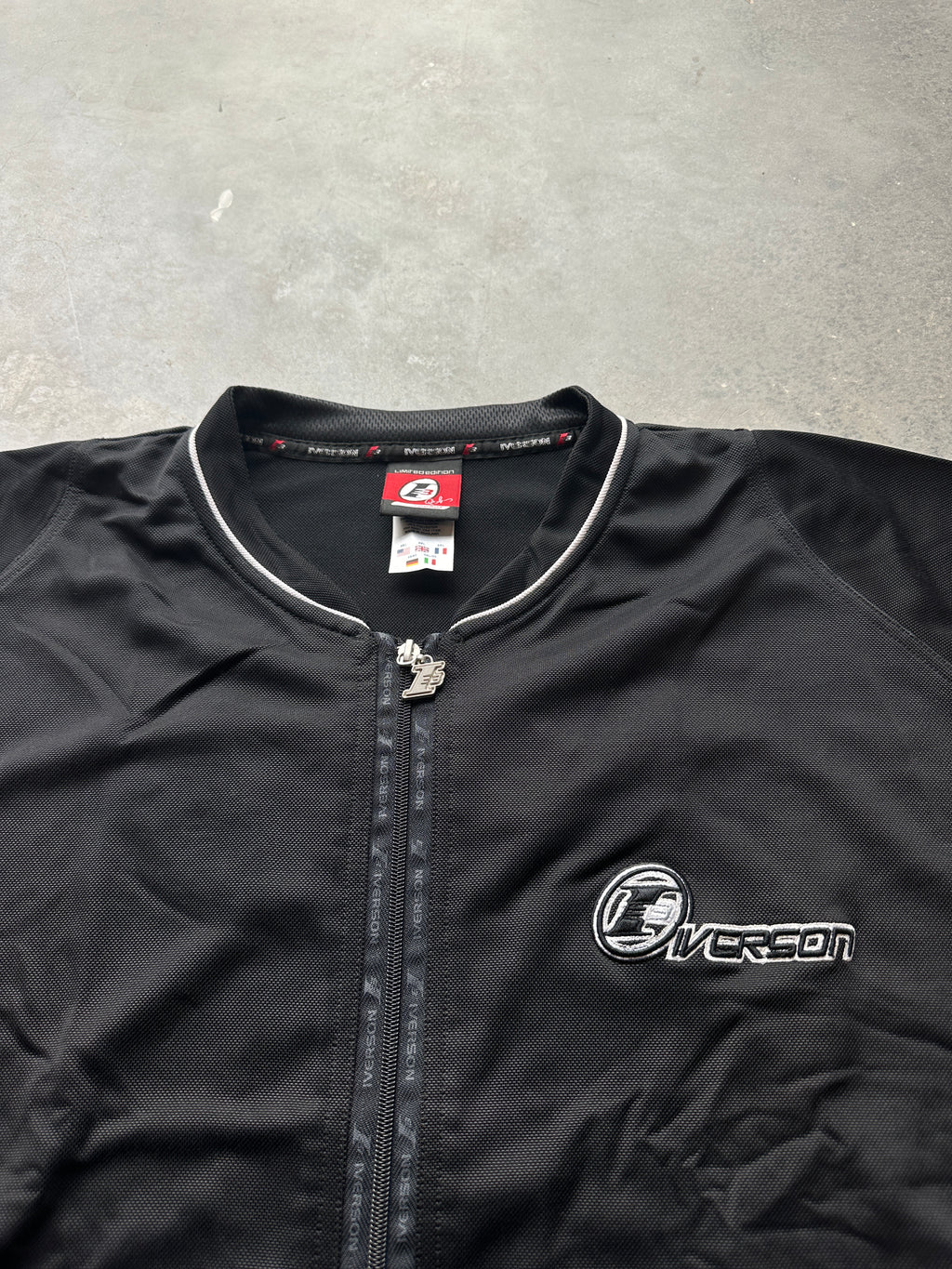 00's Y2K Allen Iverson Reebok "The Answer" Black NBA Full Zip Shooting Shirt - Brand New (XXL)