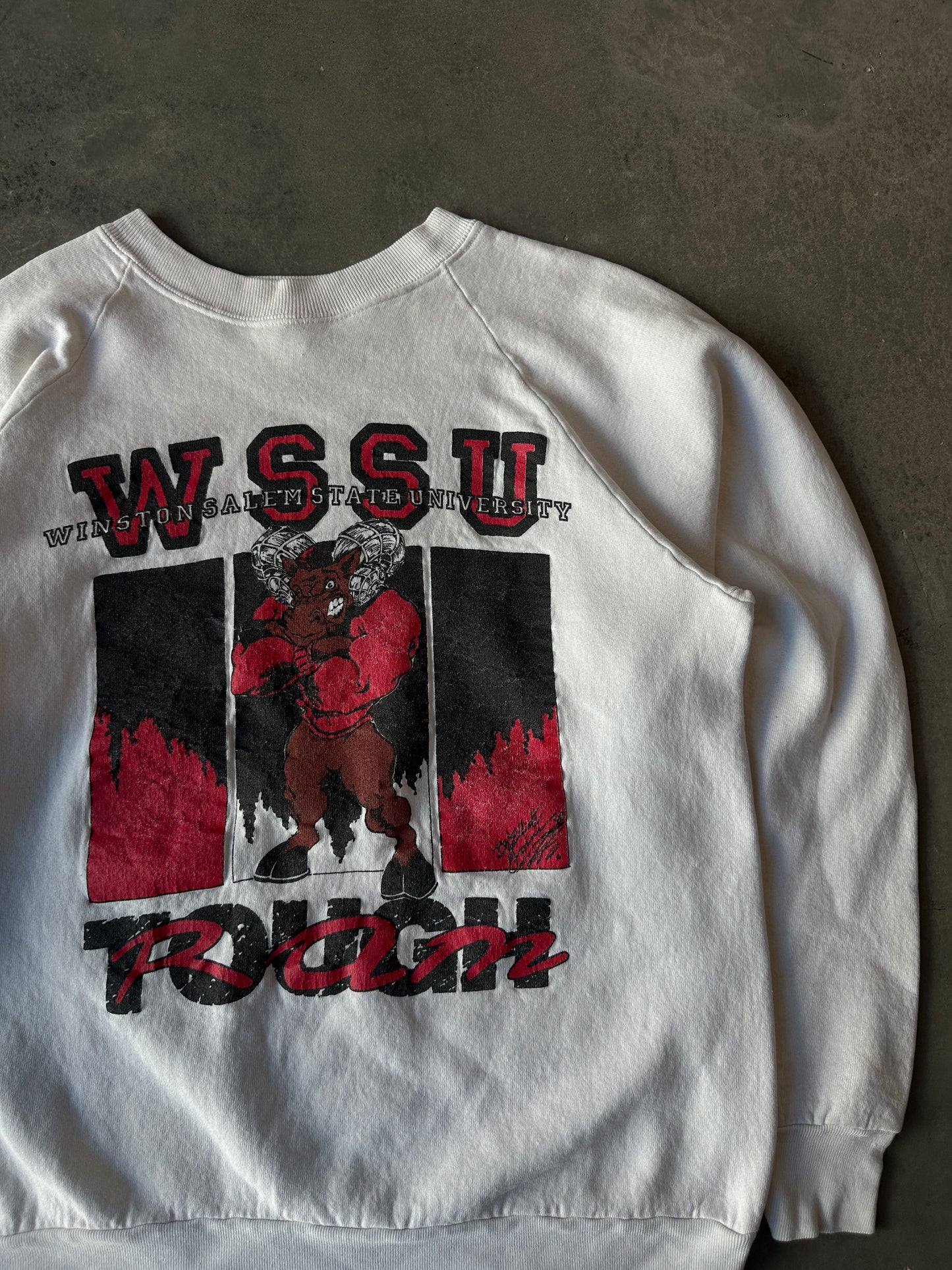 90's Winston Salem State University WSSU "Ram Tough" Realistic Ram Vintage Crewneck Sweatshirt (Medium)