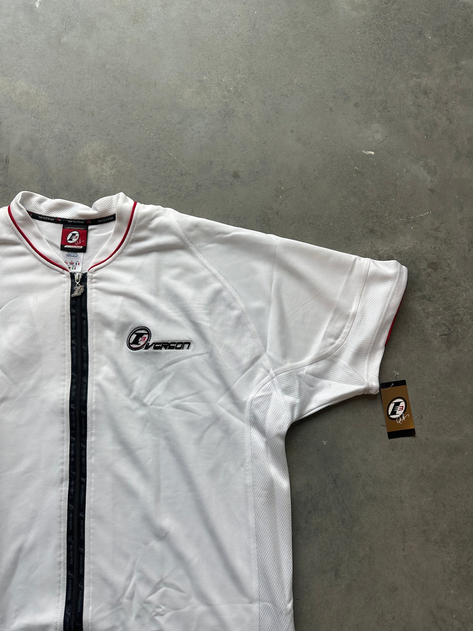 00's Y2K Allen Iverson Reebok "The Answer" White NBA Full Zip Shooting Shirt - Brand New (XL)