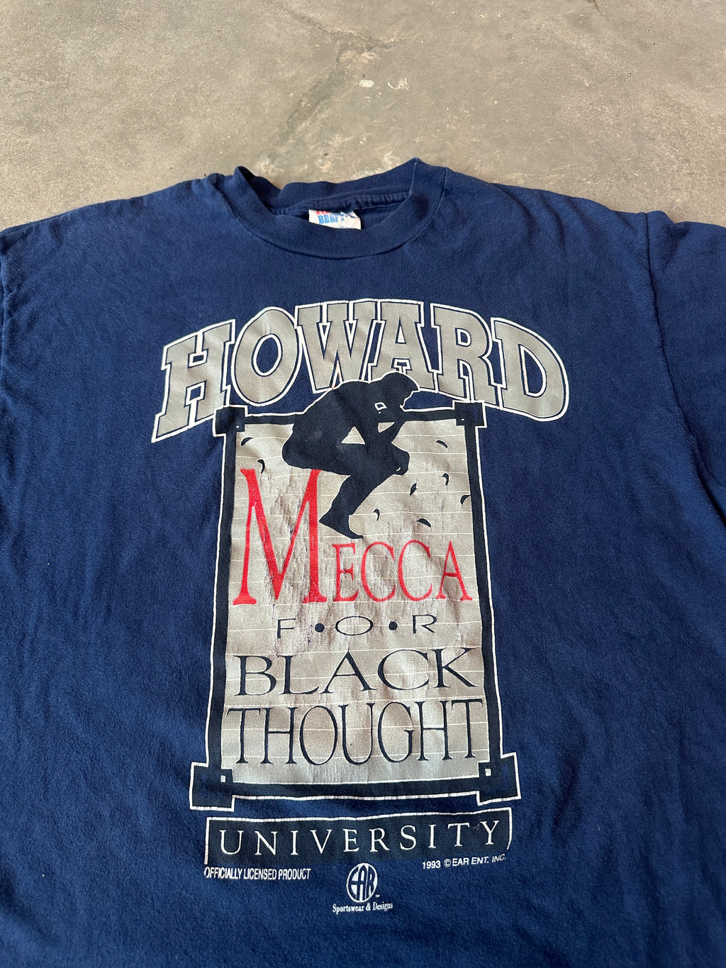1993 Howard University HU Mecca For Black Thought Navy Blue Vintage HBCU Tee (Medium)