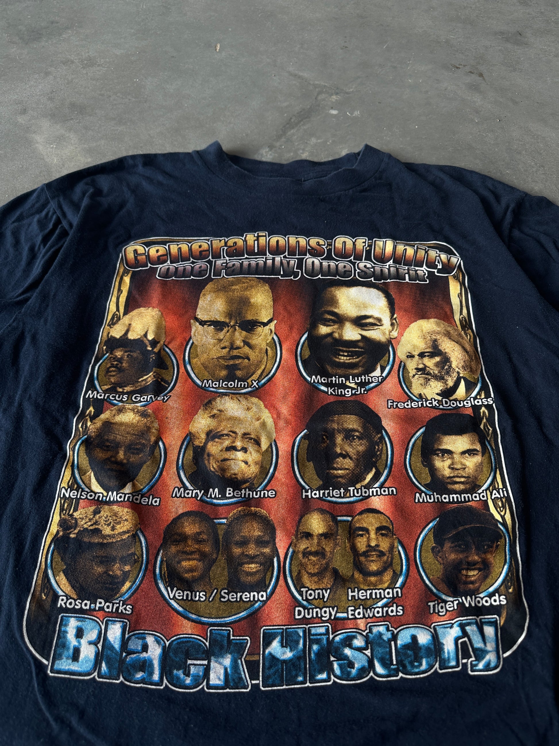 90's Generations of Unity Prominent Black Figures Malcolm X Muhammad Ali Venus & Serena Williams and More Free at Last Vintage Navy Blue Tee (Large)