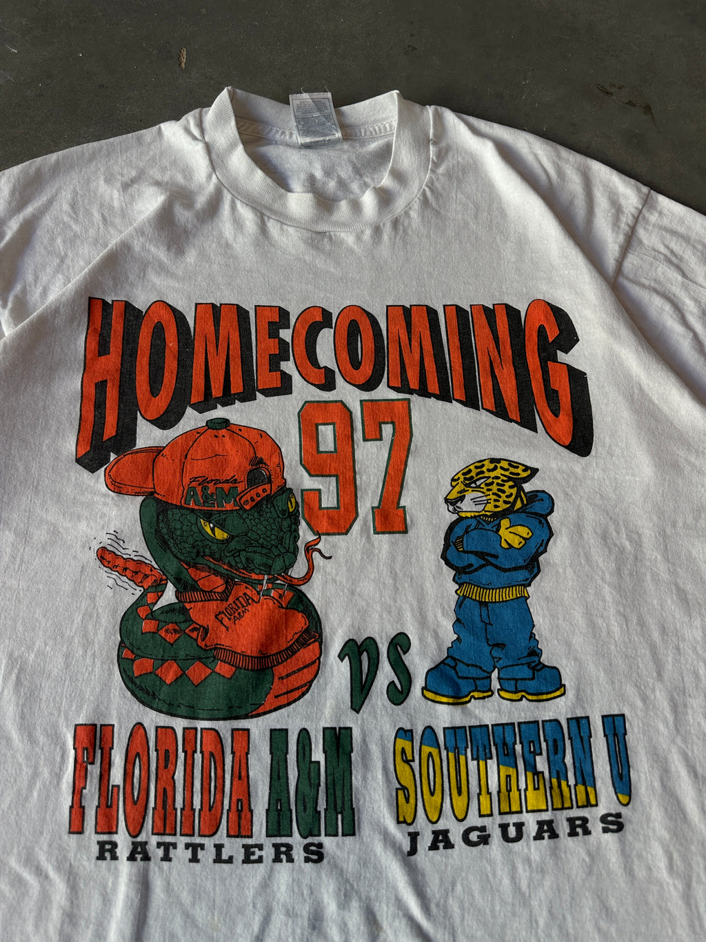 1997 FAMU Florida A&M Rattlers vs. Southern University SU Jaguars Black College Football Vintage Cartoon Mascot Homecoming Tee (BOXY Large)