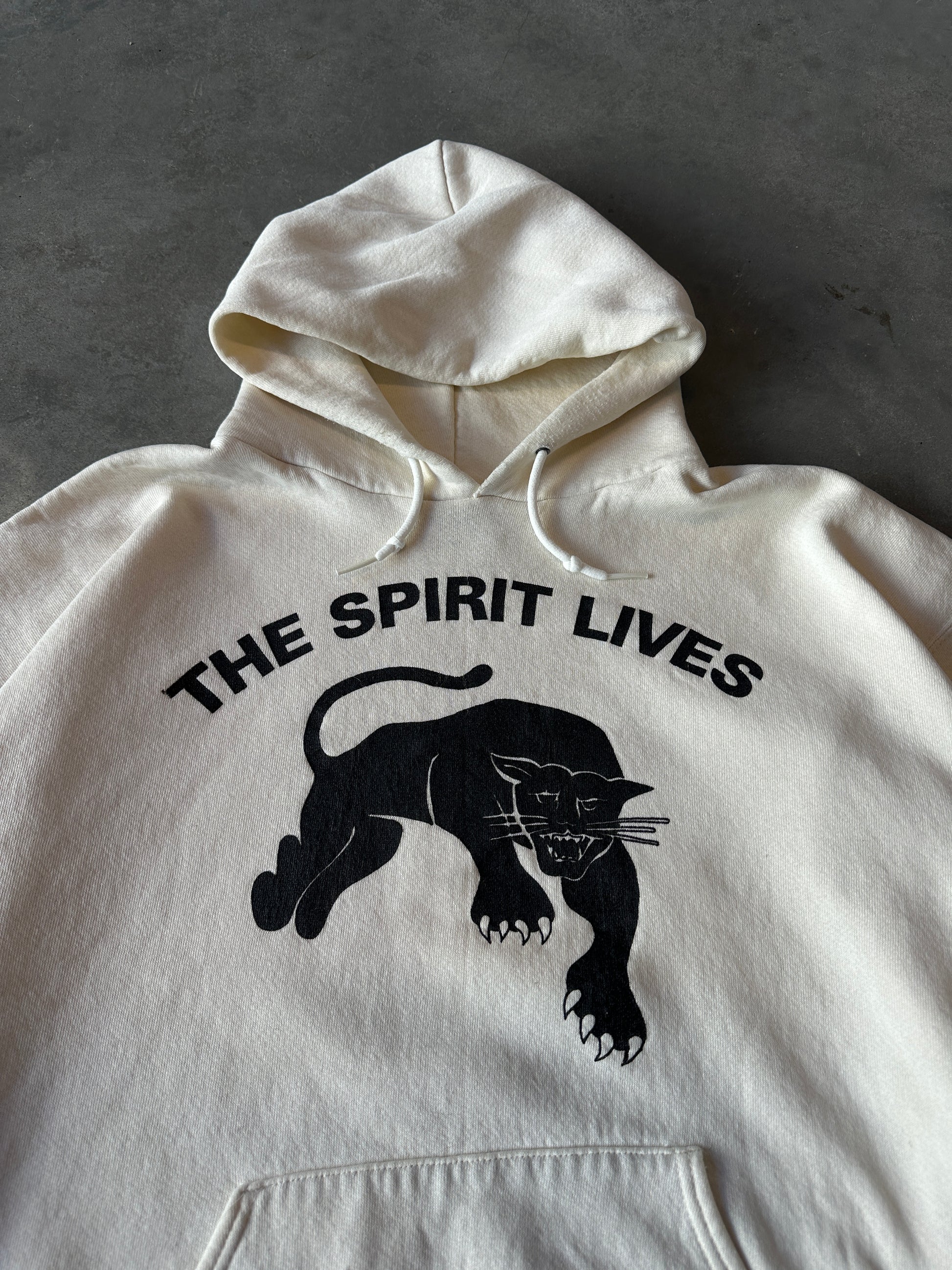 1992 Black Panther Party "The Spirit Lives" RARE Vintage Cream Hoodie (Large)