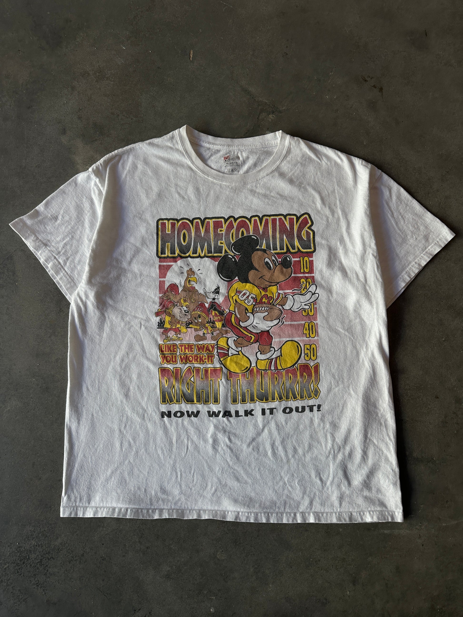 2000's HBCU Homecoming Mickey & Looney Tunes Cartoon "Now Walk It Out" Vintage Tee (BOXY XL)