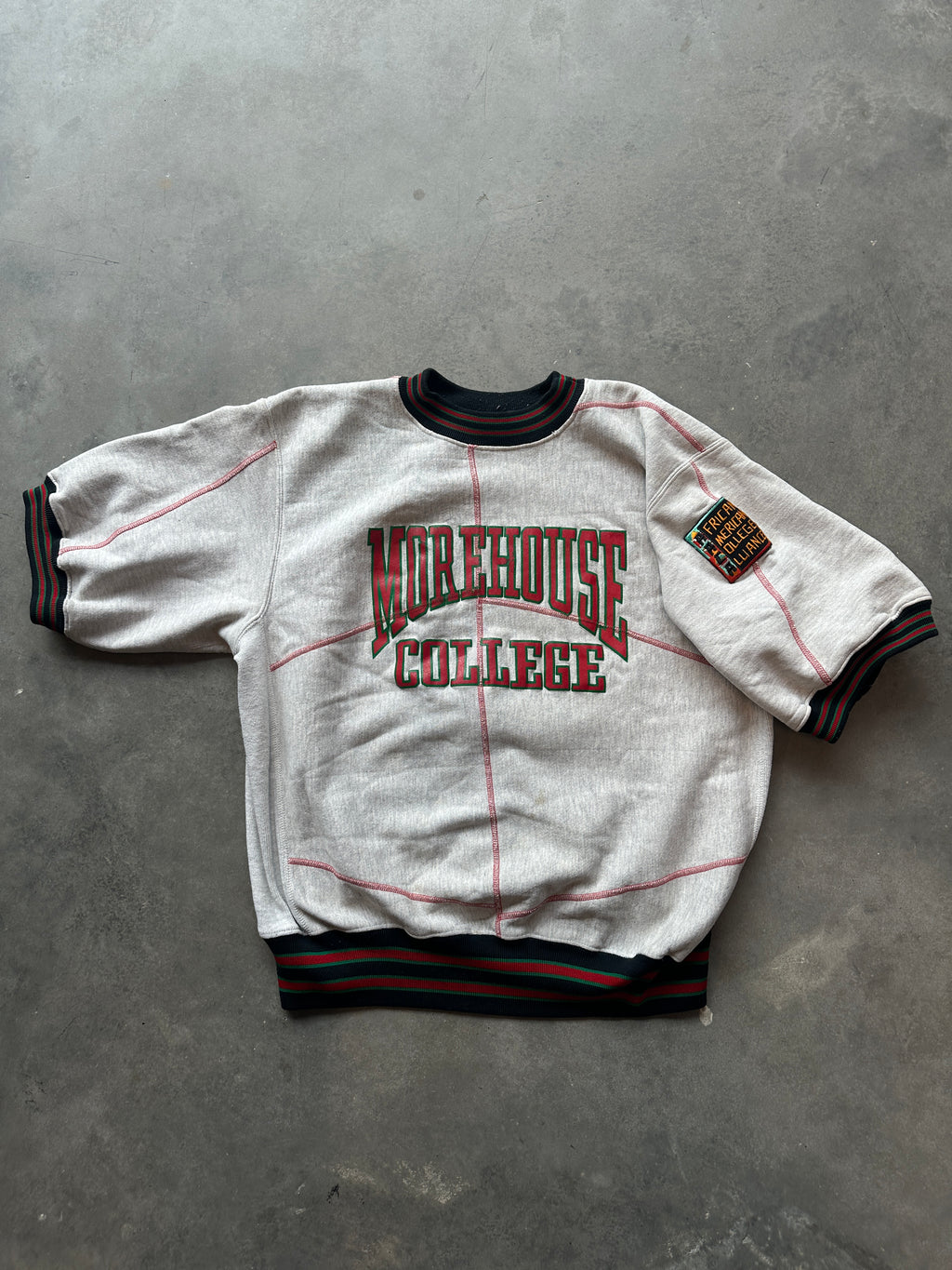 90’s Morehouse College Maroon Tigers RARE African American College Alliance AACA HBCU Vintage Heavyweight Short Sleeve Sweatshirt (XXL)