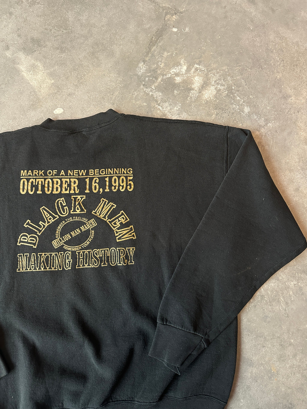 1995 Sisters in Support of the Million Man March Crewneck Sweatshirt (BOXY XXL)