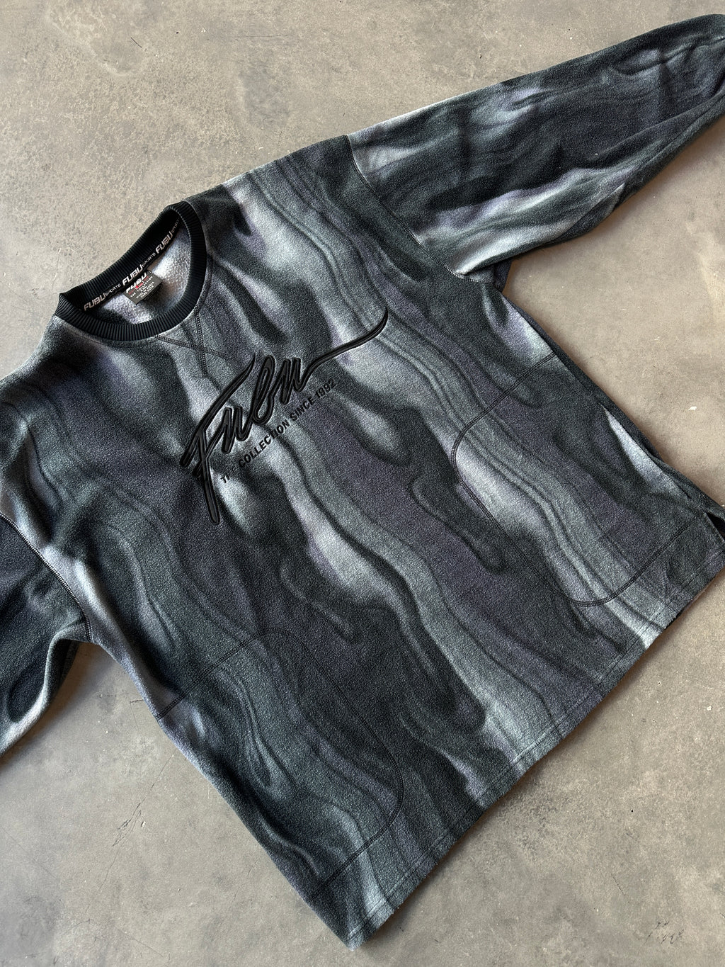 00’s FUBU Marble Print Fleece Vintage Y2K Crewneck Sweatshirt (XXL)