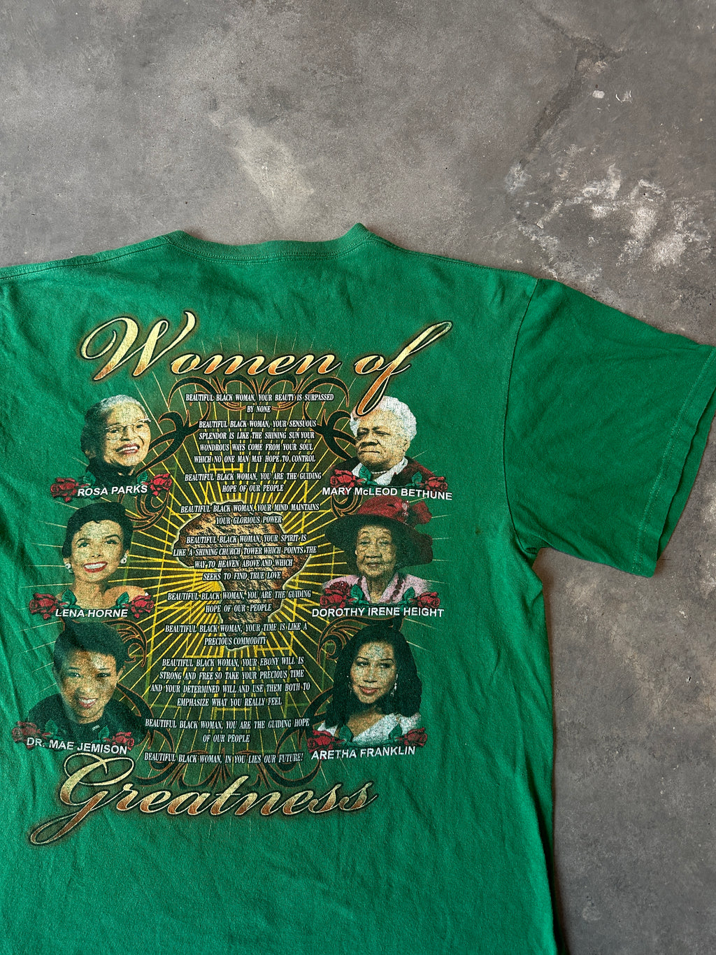00's Positive African American Women & Women of Greatness Aretha Oprah Corretta & More Green Vintage Tee (Large)