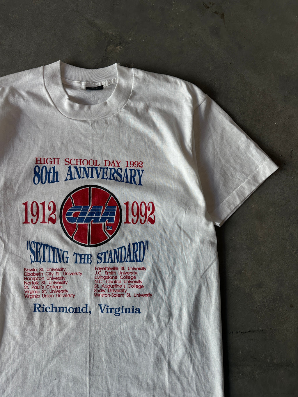 1992 CIAA Basketball 80th Anniversary Richmond, Virginia "Setting The Standard" Vintage HBCU Tee (XL)