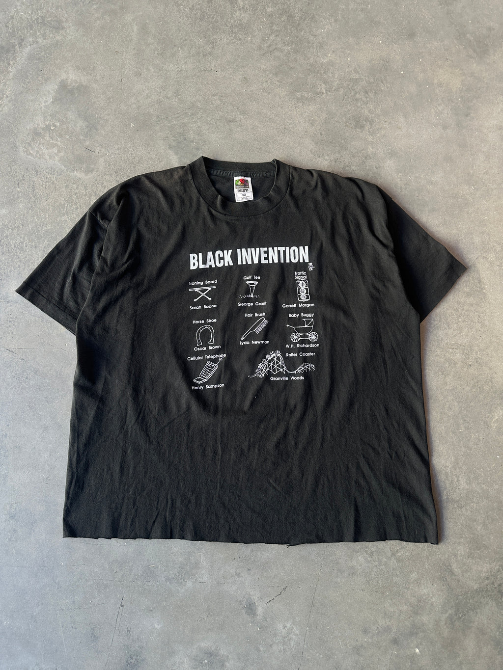 90's Black Inventions & Inventors Faded Black Cropped Vintage Tee (BOXY XL)