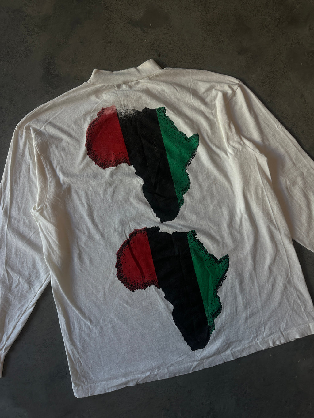 90's Invest in the Black Man & Woman For the Future Africa Test Print Mock Neck Long Sleeve Vintage Tee (XL)