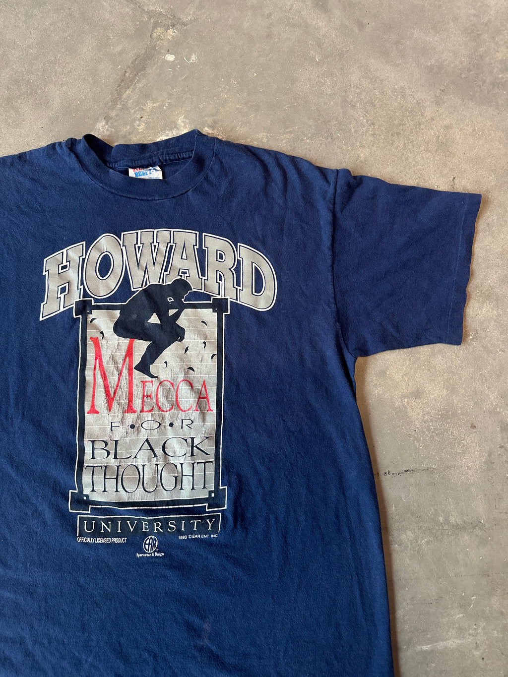 1993 Howard University HU Mecca For Black Thought Navy Blue Vintage HBCU Tee (Medium)