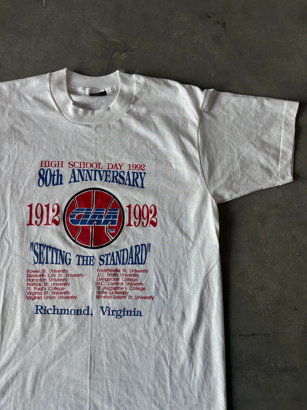 1992 CIAA Basketball 80th Anniversary Richmond, Virginia "Setting The Standard" Vintage HBCU Tee (XL)