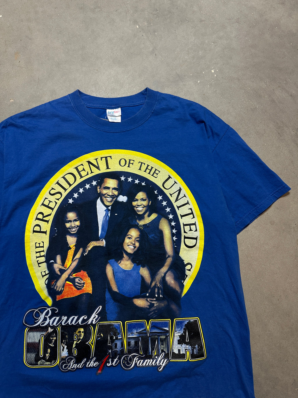 2008 President Barack Obama and the 1st Family "Make The Dream Reality" Blue Vintage Tee (XL)