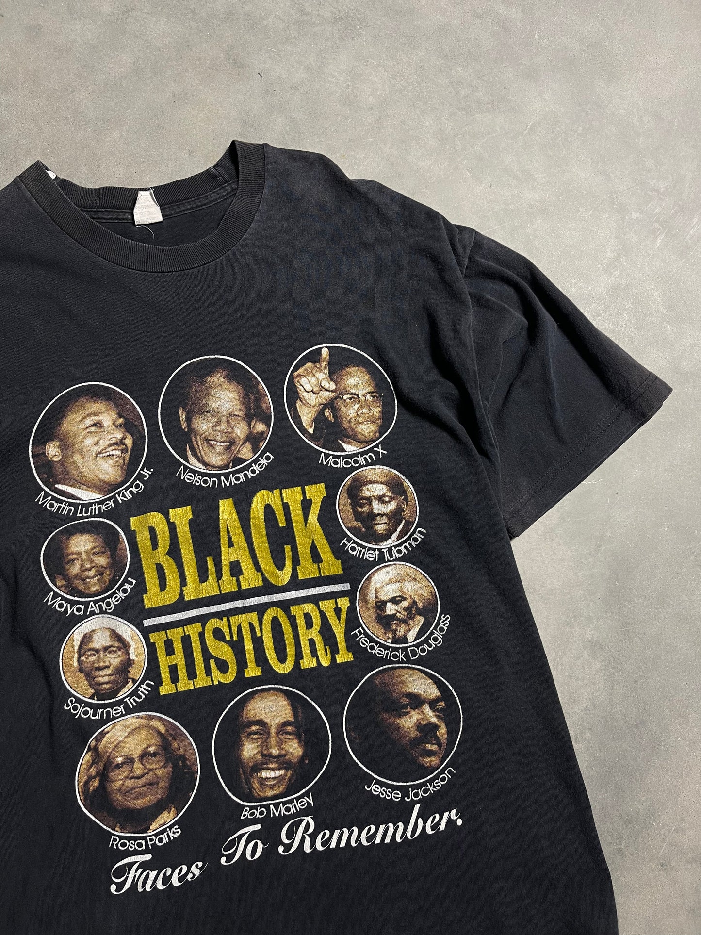 90’s Black Leaders "Faces to Remember" Including MLK Malcolm X Maya Angelou & More Vintage Tee (XL)