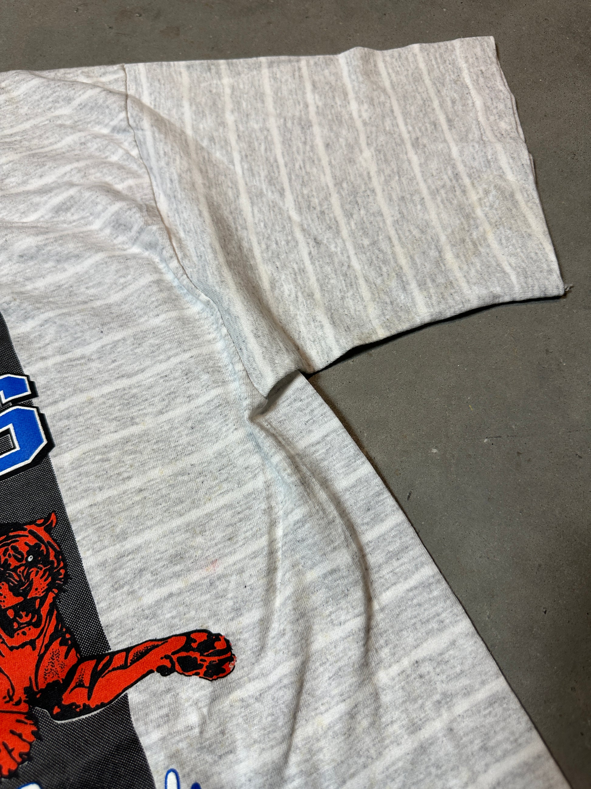 90’s Jackson State JSU Tigers Striped Spellout Logo Vintage Tee (XL)