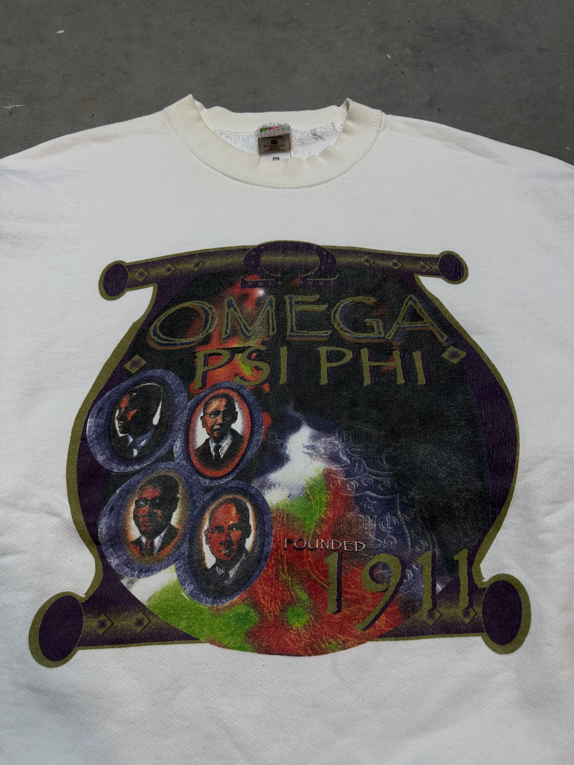 90's Omega Psi Phi Founded in 1911 Divine Nine Heavyweight Vintage Crewneck Sweatshirt (XL)