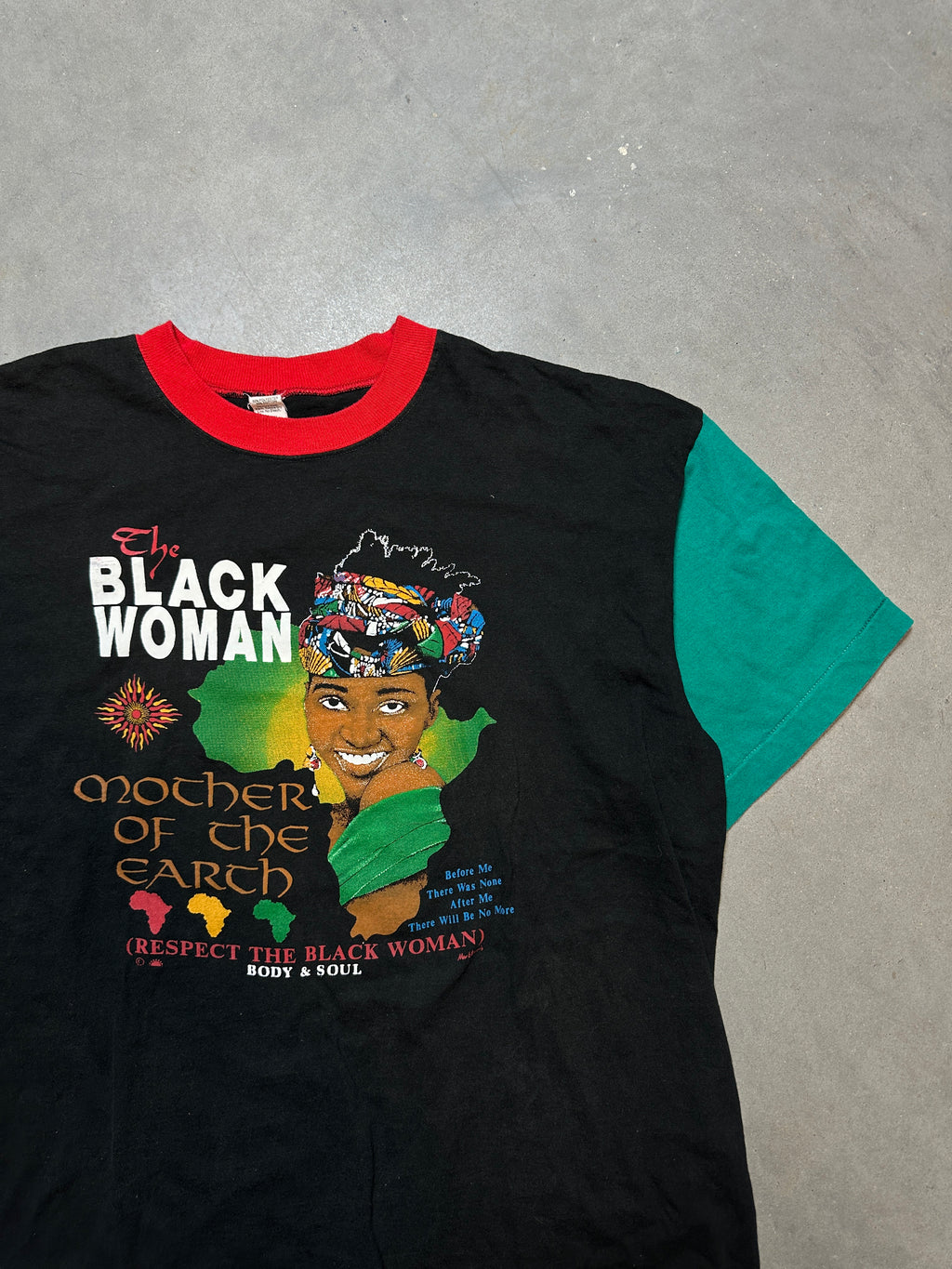 90's The Black Woman Mother of the Earth Respect the Black Woman Vintage Tee (BOXY Medium)