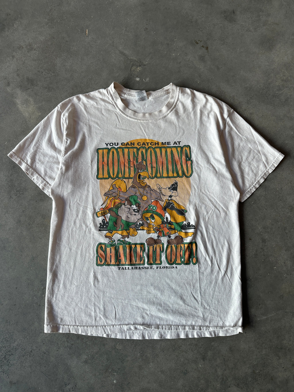 2005 Florida A&M University FAMU Looney Tunes Homecoming Shake It Off Check my Footwork Vintage Tee (XL)