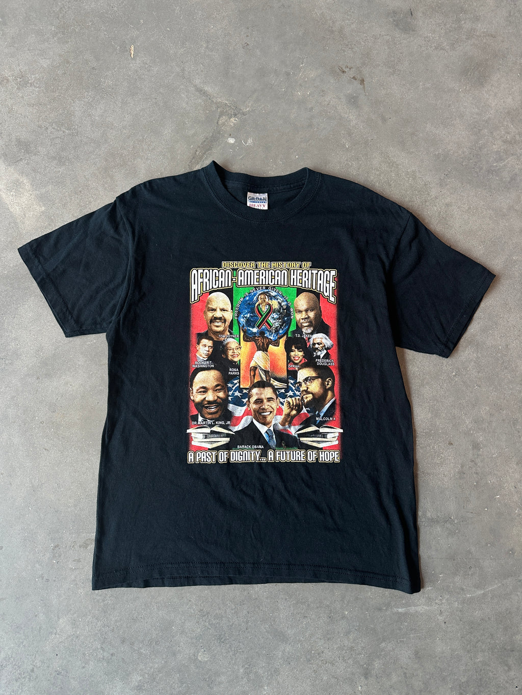 00's Black History for 365 Days African-American Heritage Vintage Tee (Medium)