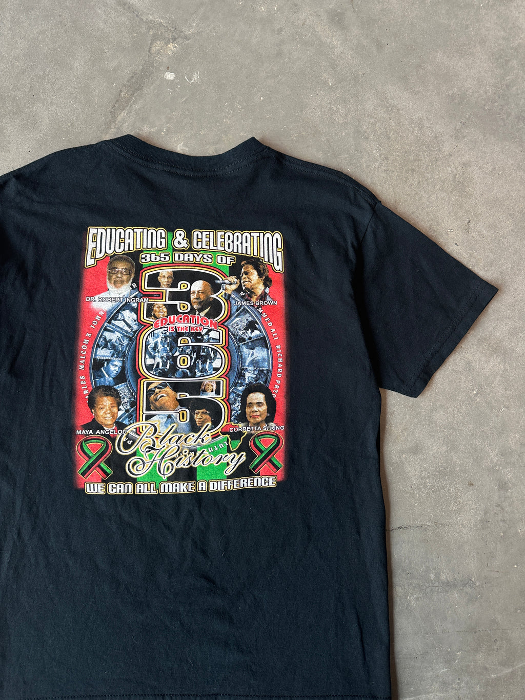 00's Black History for 365 Days African-American Heritage Vintage Tee (Medium)
