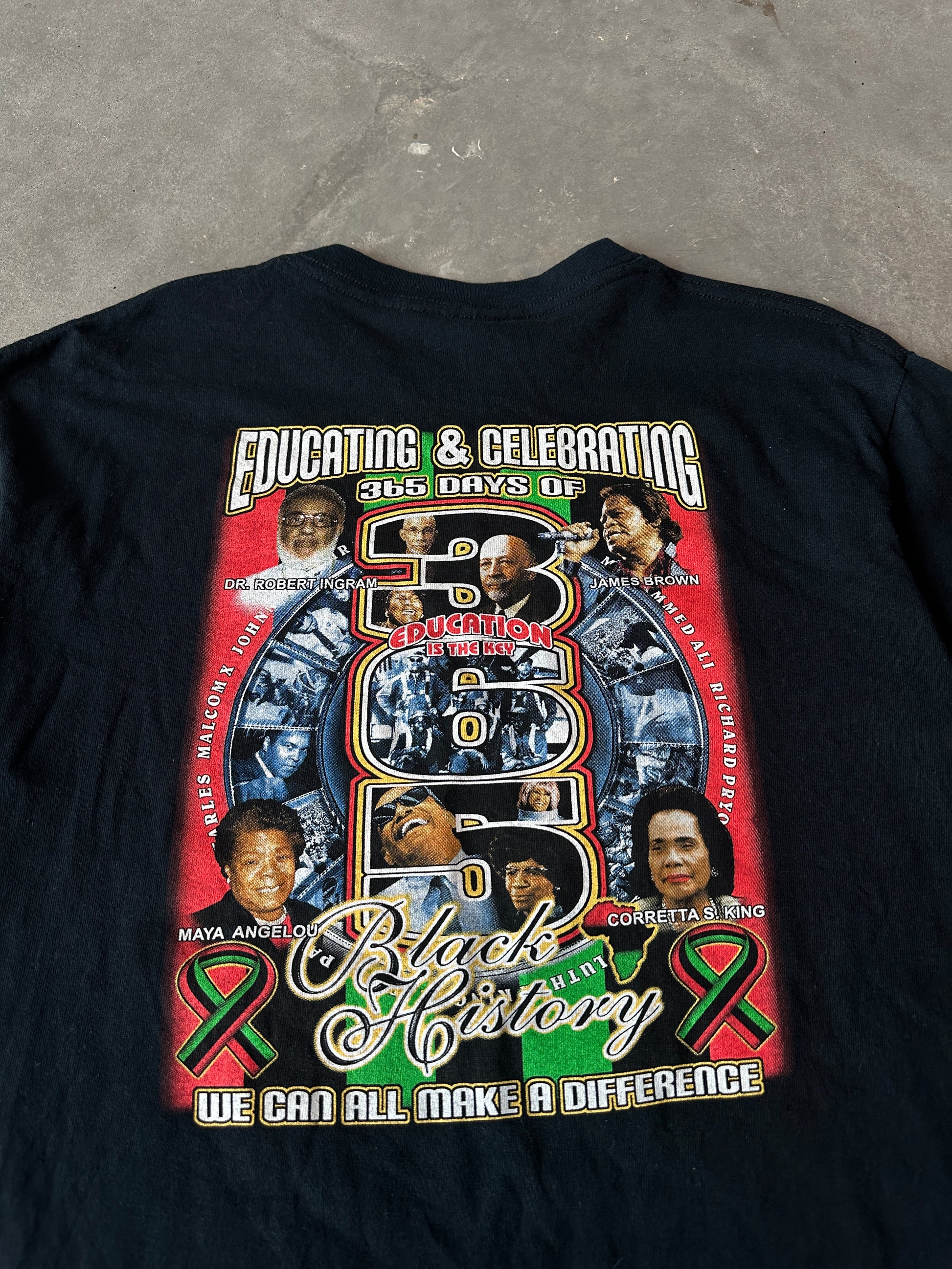 00's Black History for 365 Days African-American Heritage Vintage Tee (Medium)
