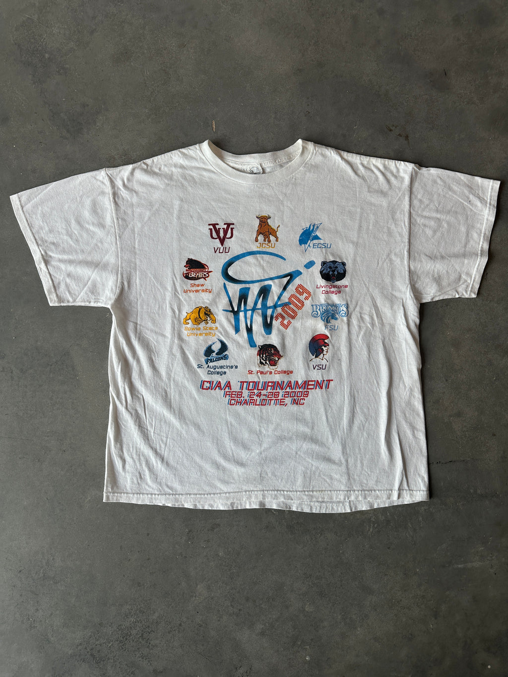 2009 CIAA Basketball Tournament Charlotte, NC Vintage HBCU Tournament Vintage Tee (XL)