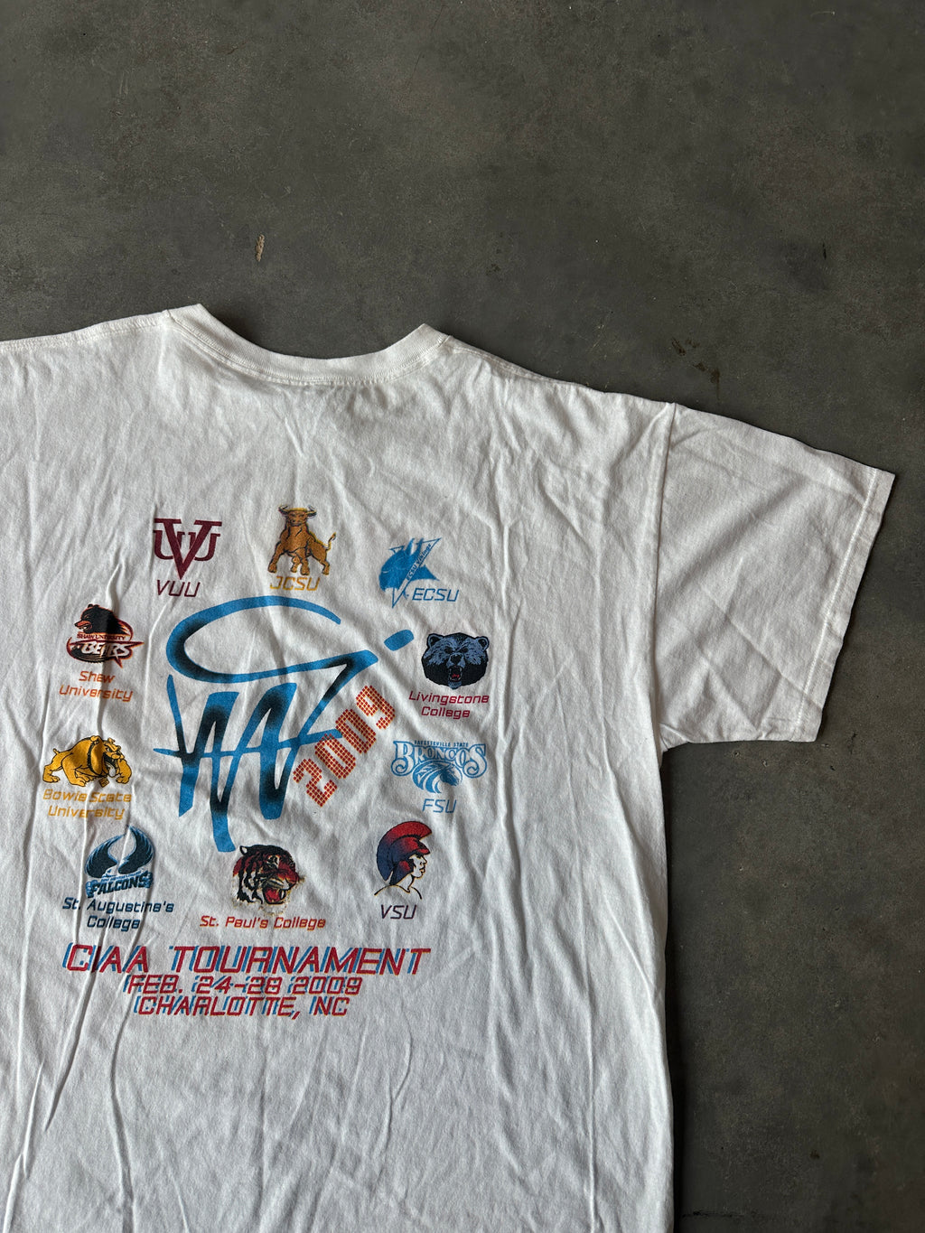 2009 CIAA Basketball Tournament Charlotte, NC Vintage HBCU Tournament Vintage Tee (XL)