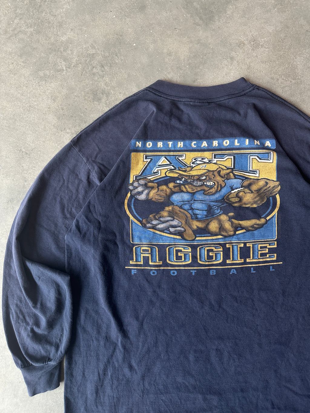 90's North Carolina A&T Aggies Realistic Mascot Vintage Longsleeve HBCU Tee (XL)