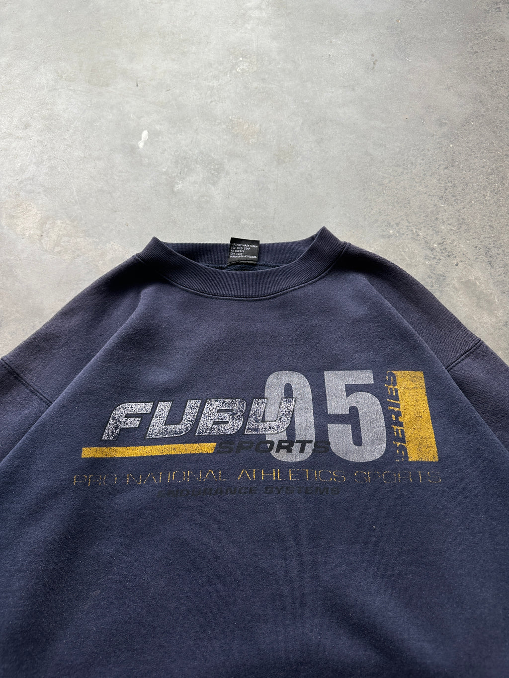 00’s FUBU Sport Navy Faded Vintage Crewneck Sweatshirt (Large)