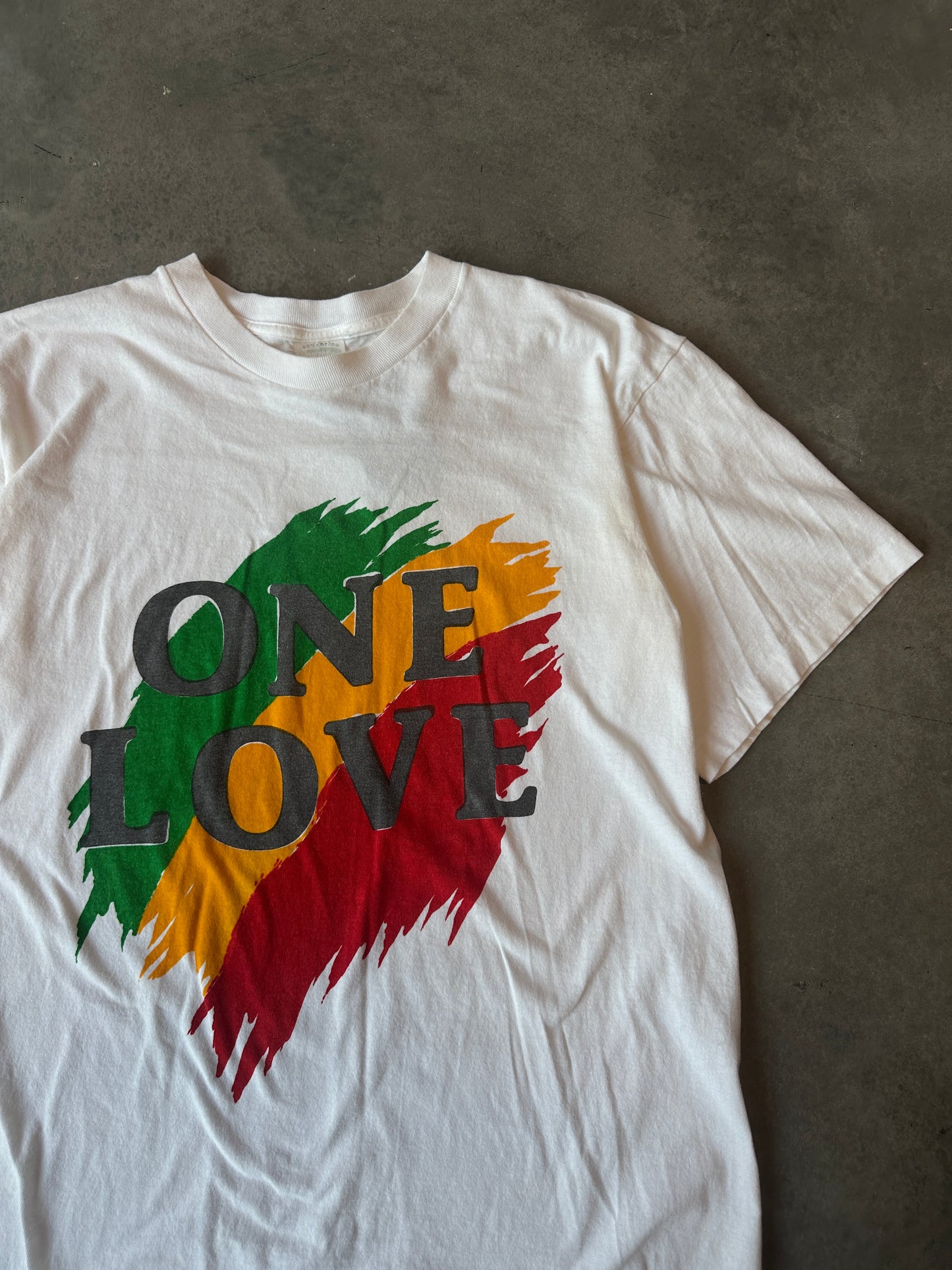 90's One Love Rastafarian Mantra Vintage Tee (Large)