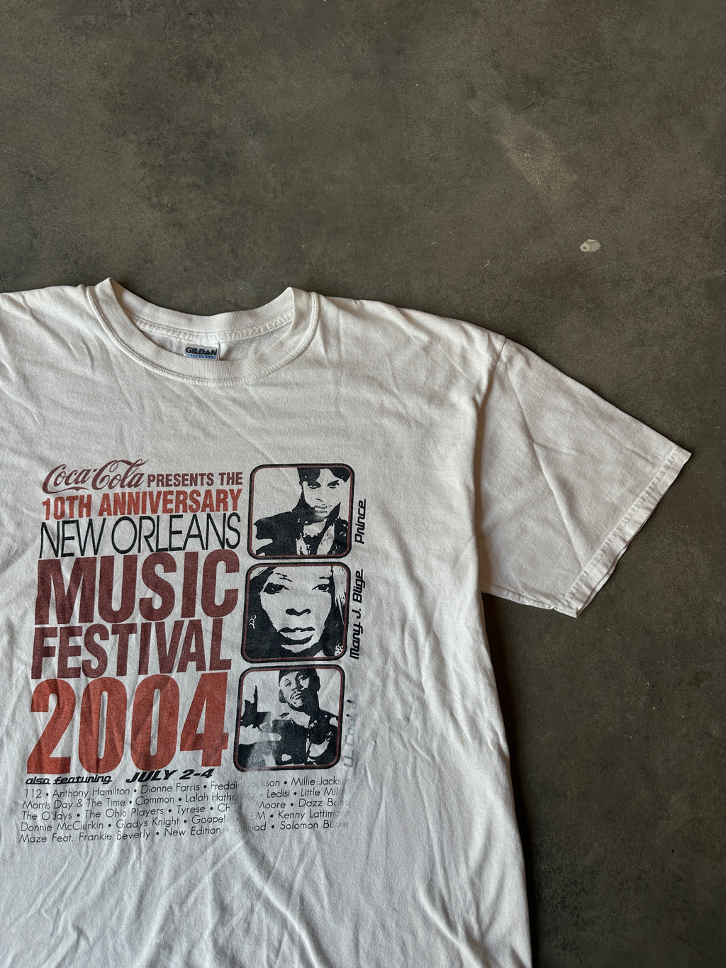 2004 New Orleans Music ft. Prince, Mary J. Blige, L.L. Cool J, Gladys Knight, New Edition and More Artists Faded Vintage Music Tee (XL)