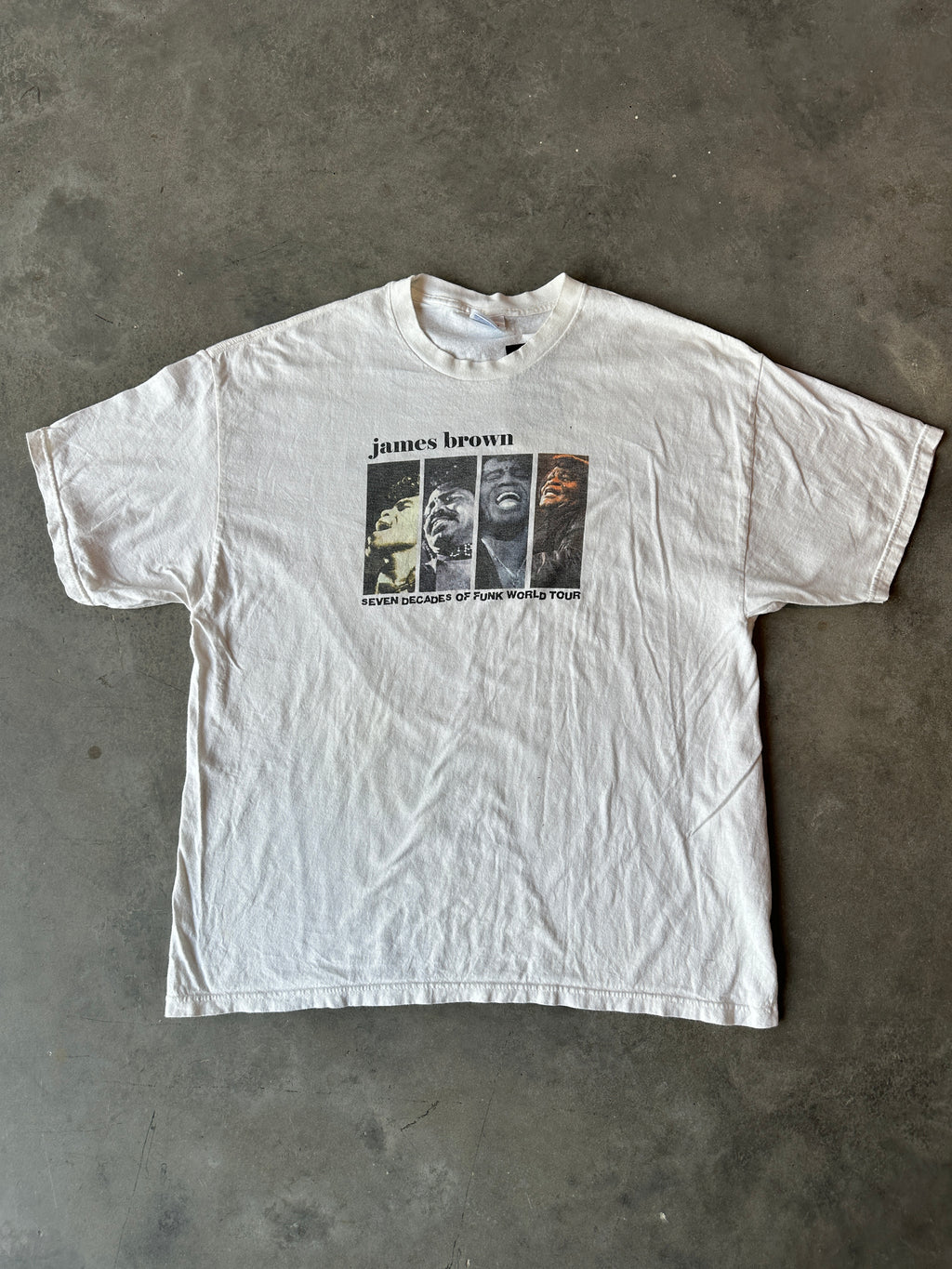 00's James Brown Seven Decades of Funk World Tour Vintage Music Tee (XL)