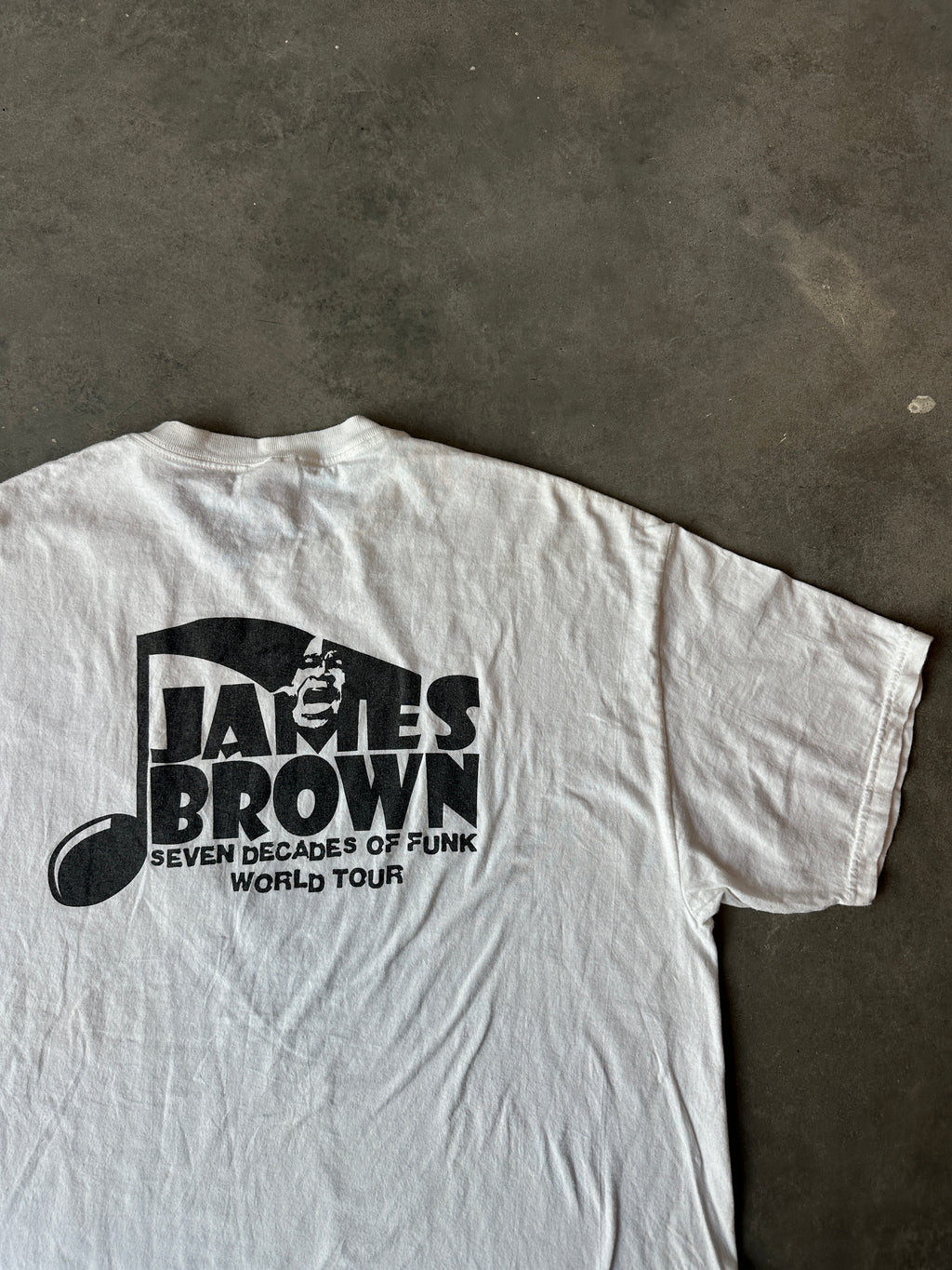 00's James Brown Seven Decades of Funk World Tour Vintage Music Tee (XL)