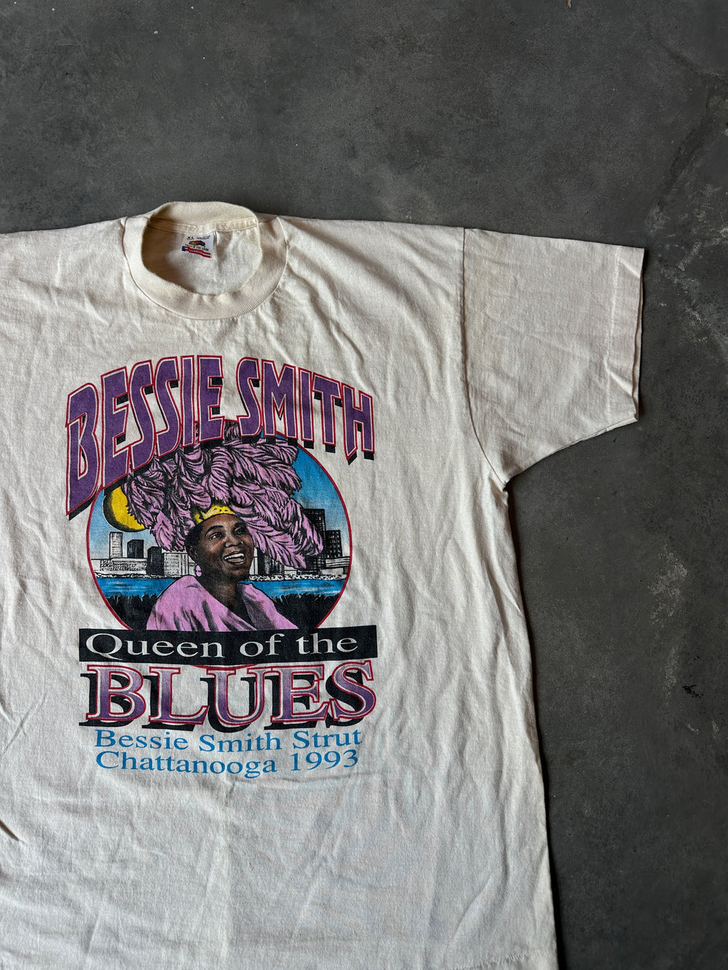 1993 Bessie Smith Queen of the Blues Chattanooga Tan Vintage Music Tee (XL)