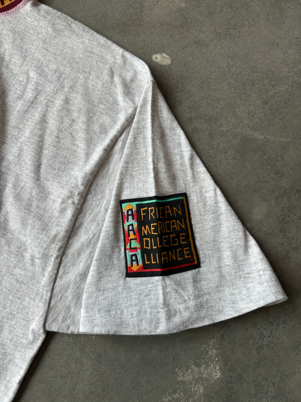 90’s Central State University African American College Alliance AACA Ribbed Vintage Collegiate Seal Tee (XL)