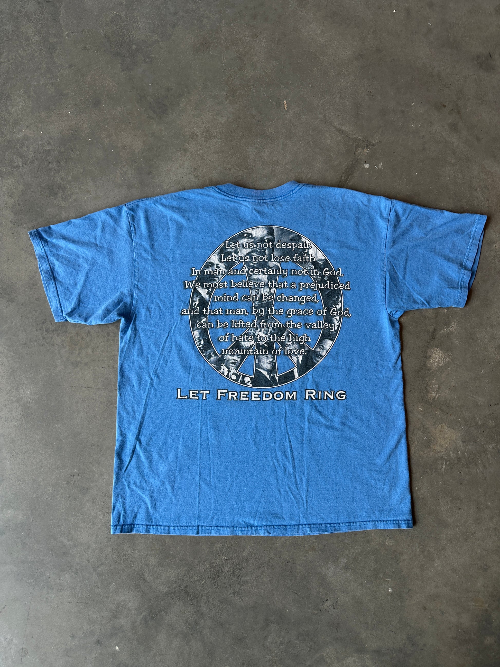 90’s Men & Women of Black History “Let Freedom Ring” ft. MLK Jackie Robinson Rosa Park Harriett Tubman & More Faded Blue Vintage Tee (XL)