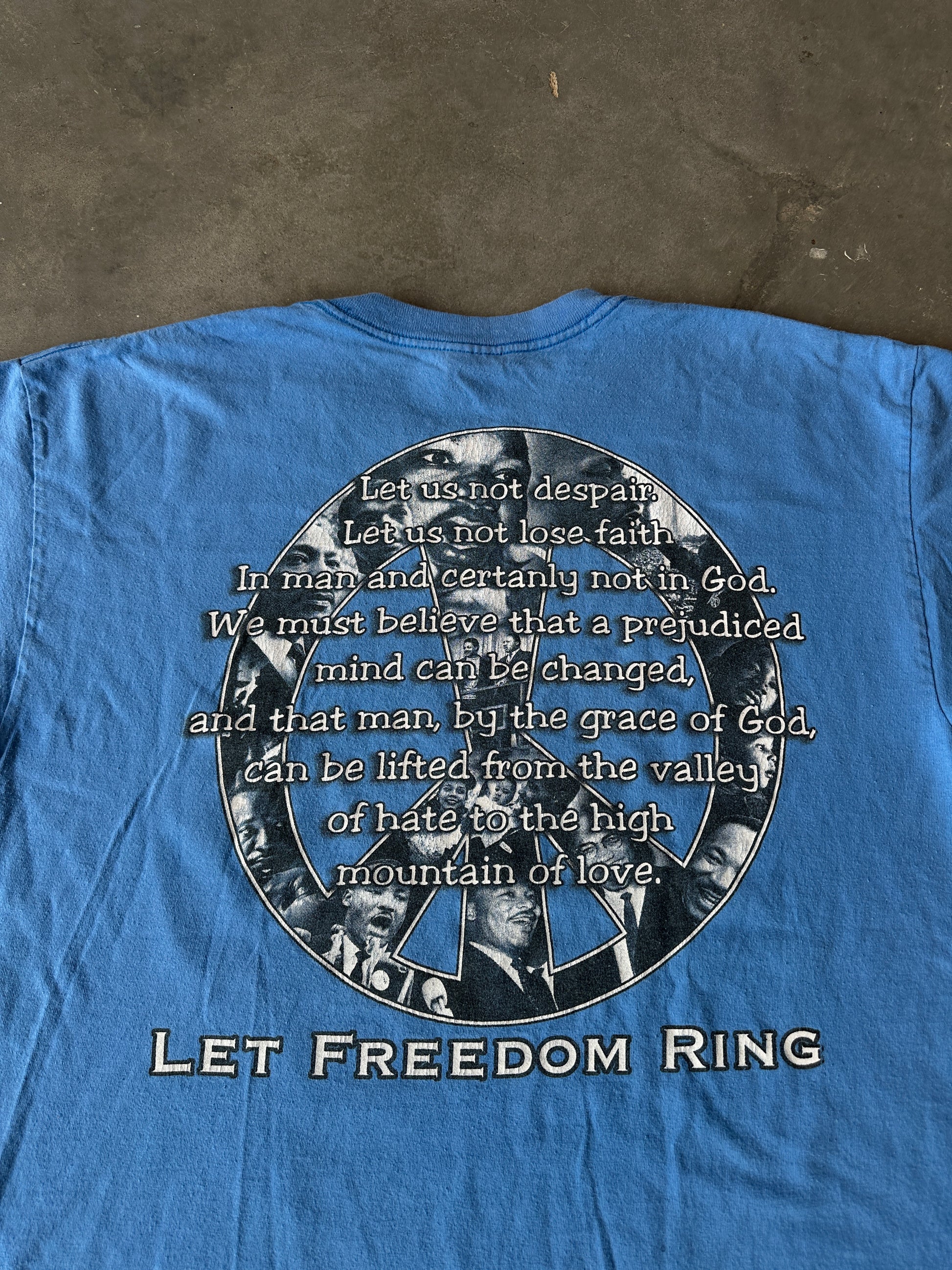 90’s Men & Women of Black History “Let Freedom Ring” ft. MLK Jackie Robinson Rosa Park Harriett Tubman & More Faded Blue Vintage Tee (XL)