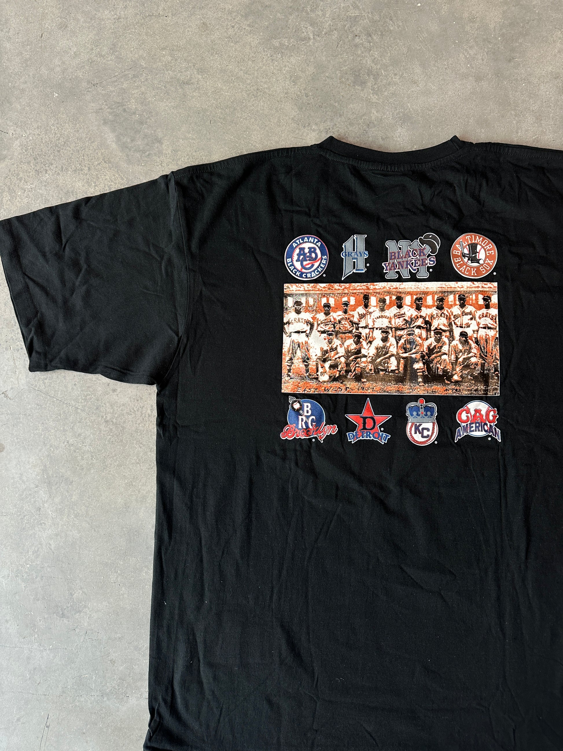 00’s Negro Leagues “Discover Greatness” Negro League Teams Black Vintage Tee Brand New-Deadstock (XXL)