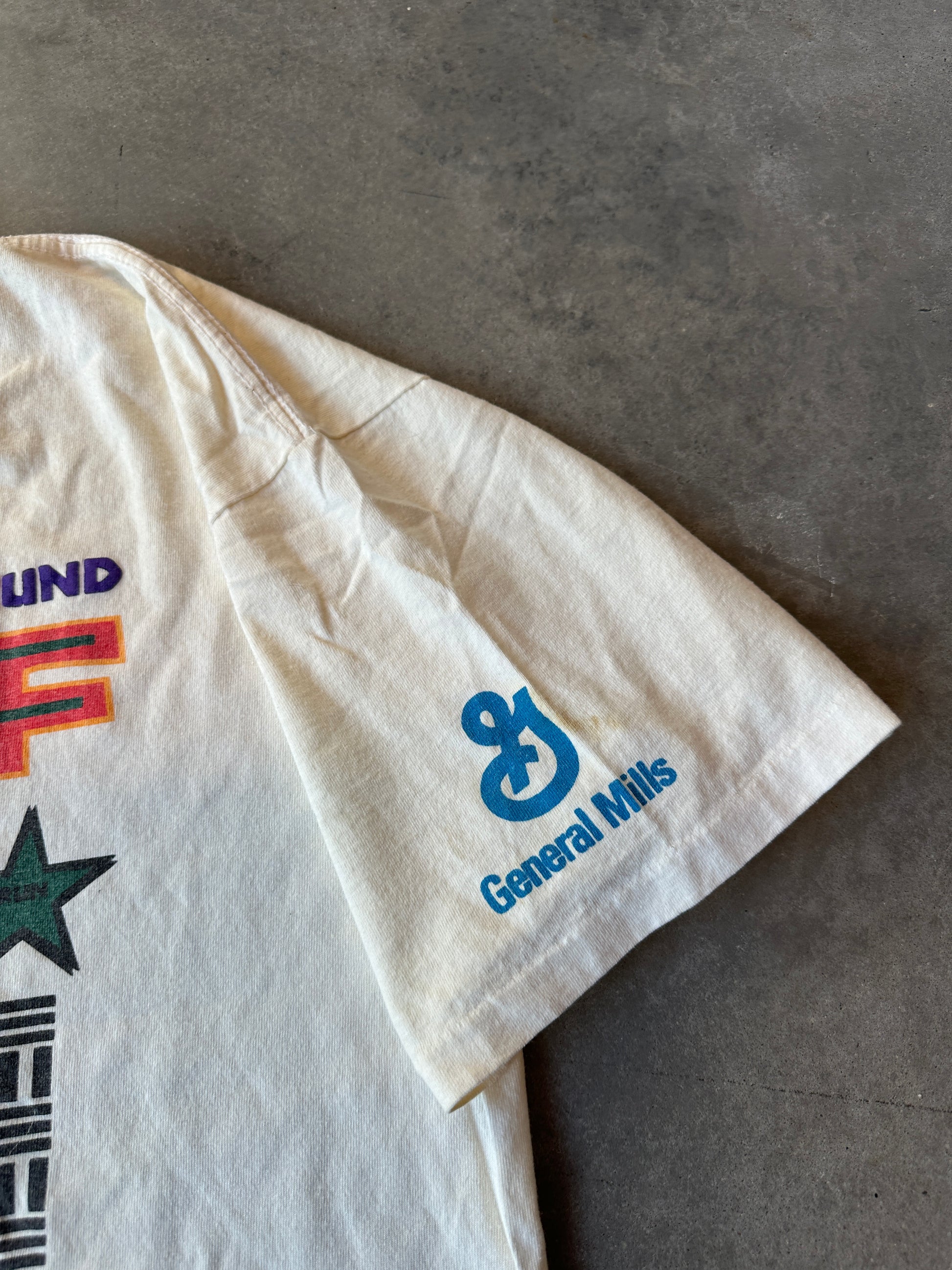 90’s United Negro College Fund UNCF “Step Another Mile Save Another Mind” HBCU Sponsored Charity Vintage Tee (XL)