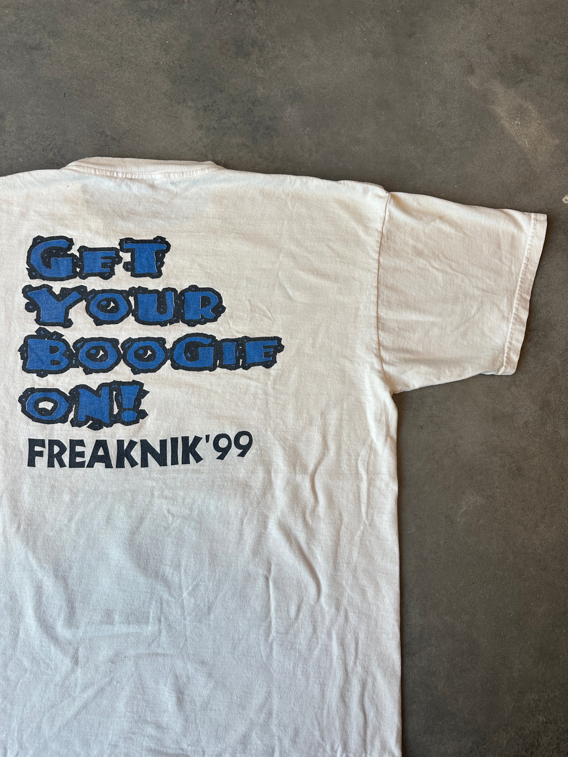 1999 Freaknik Atlanta Georgia Cartoon Caricature “Get Your Boogie On!” RARE Vintage Tee (XL)