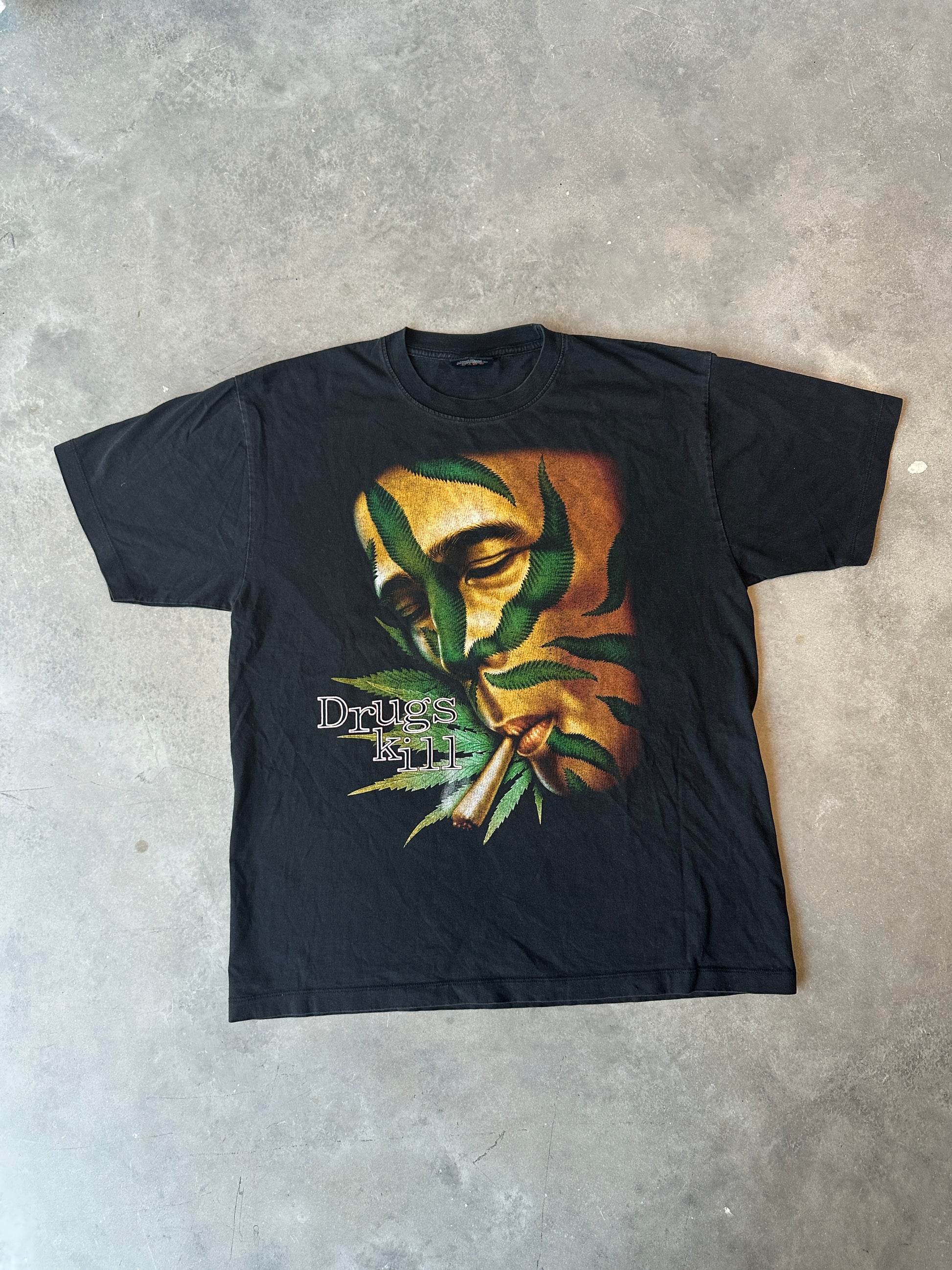 00’s Bob Marley “Drugs Kill” Herb Smoking Mantra Vintage Tee (XL)