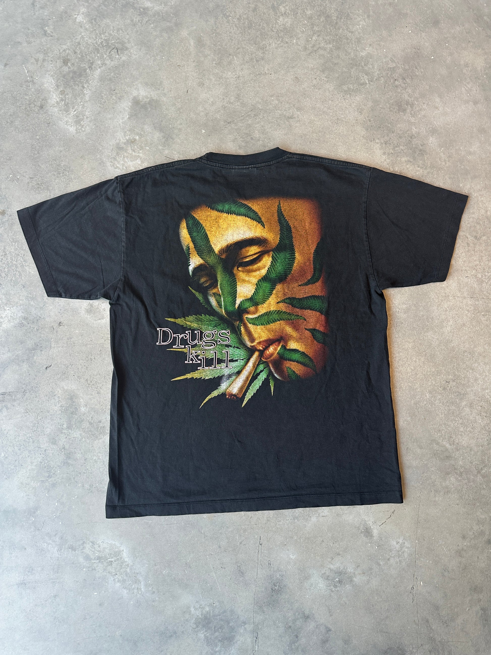 00’s Bob Marley “Drugs Kill” Herb Smoking Mantra Vintage Tee (XL)