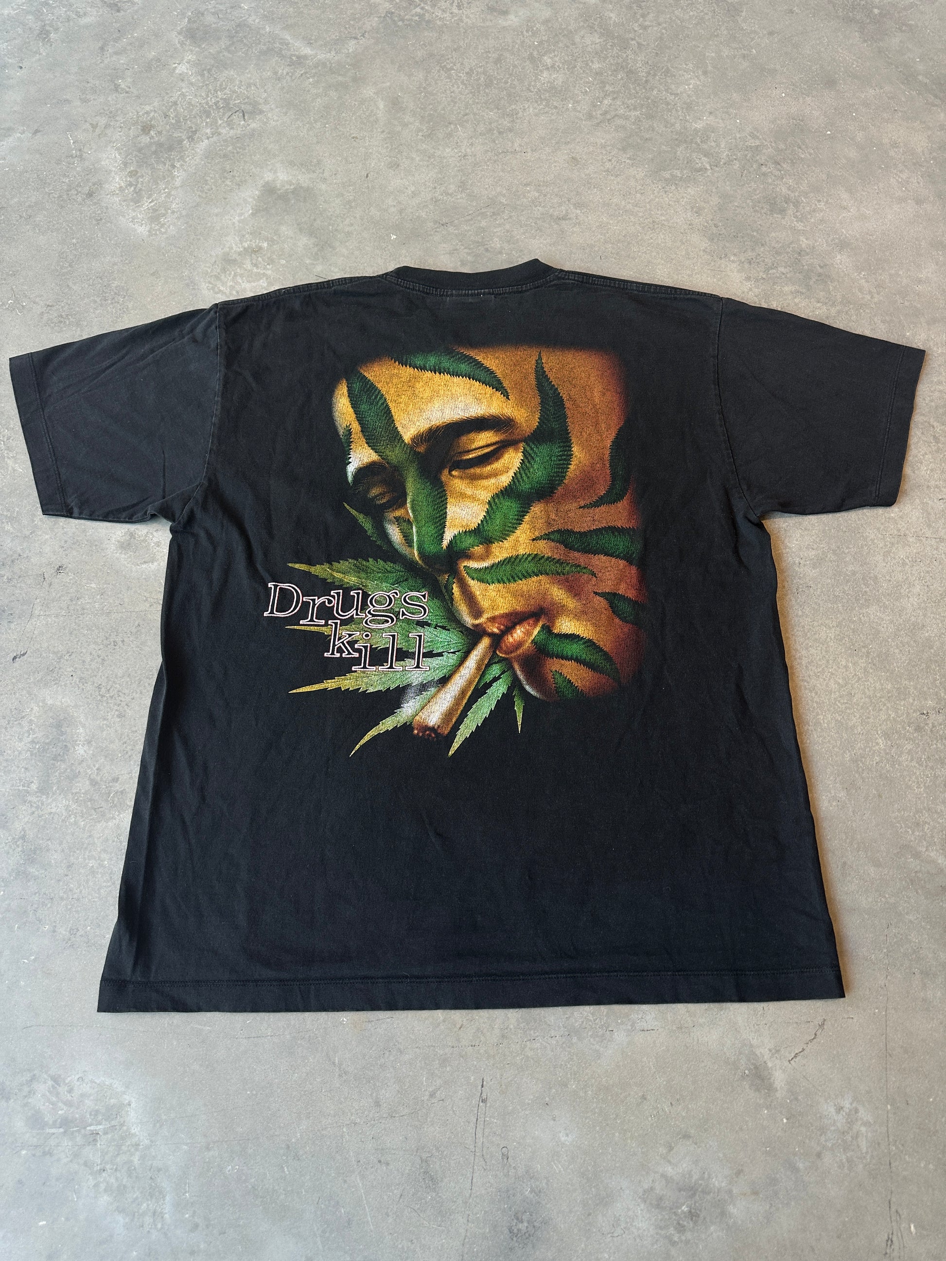 00’s Bob Marley “Drugs Kill” Herb Smoking Mantra Vintage Tee (XL)