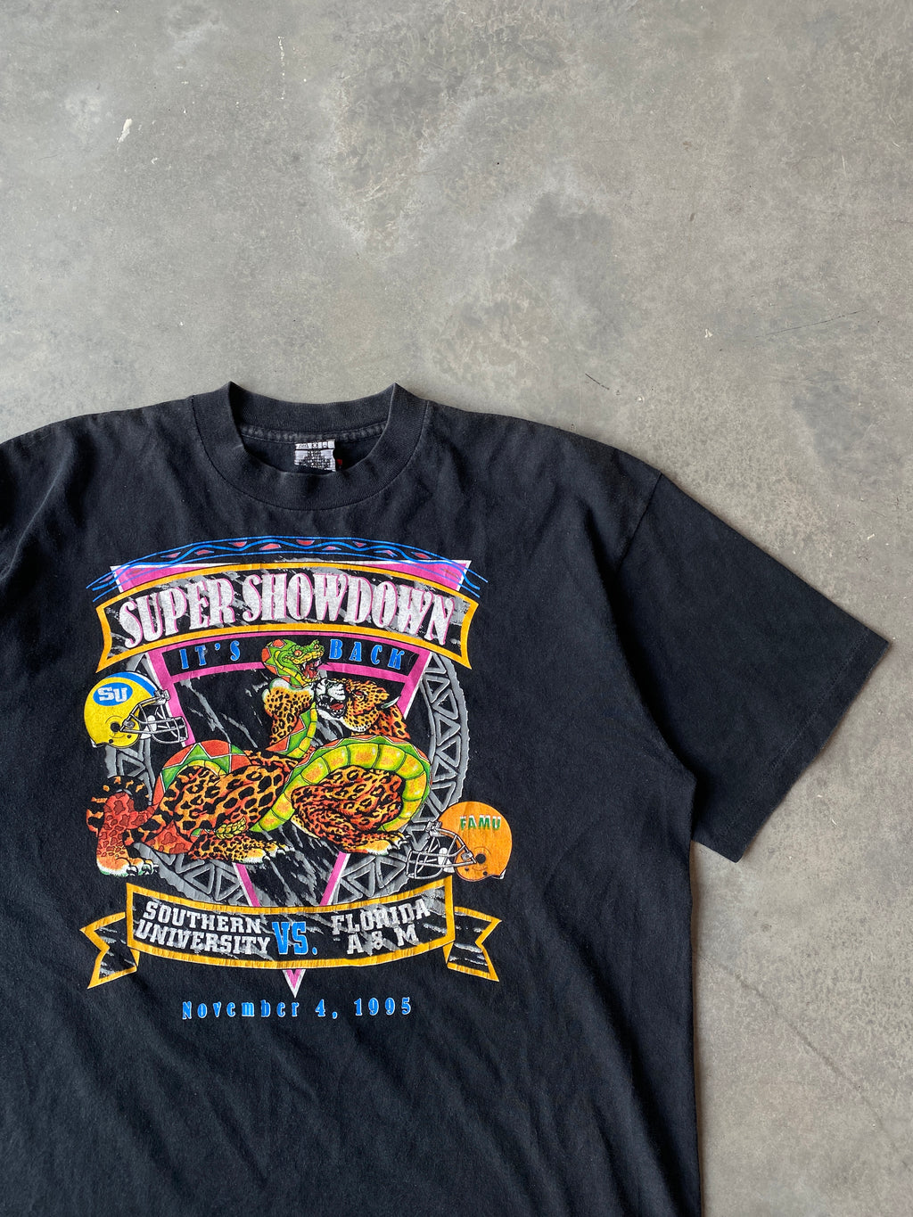 1995 HBCU Super Showdown Florida A&M FAMU vs. Southern University Vintage Cartoon Tee (XL)